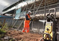 Dewalt DXPW001DTS 2800 W 160 Bar Basınçlı Yıkama Makinesi